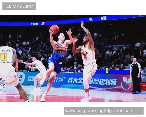 2014年CBA季后赛辽宁队对阵福建队首场比赛精彩回顾与分析